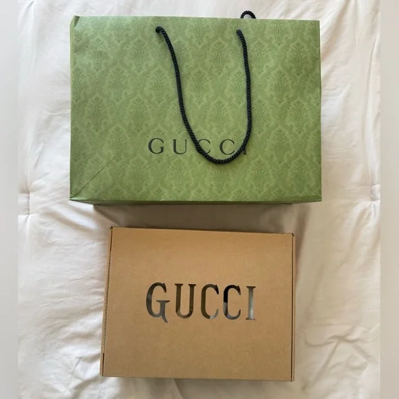 Gucci | Mens Off the grid High Tops Black and Red Tennis 1977 Sneakers - Picture 10 of 10